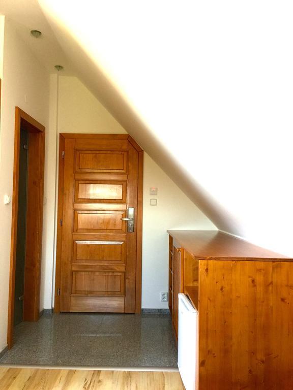 Hotel Lidicka Bouda Pec pod Snezkou Rum bild